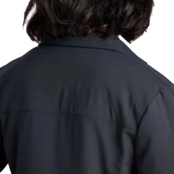 KUHL Women's Aurora™ Shirtjak 2024 -Snow Gear Shop 4094 AuroraShirtjak Black Detail 3