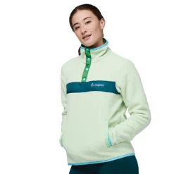Cotopaxi Women's Teca Fleece Pullover -Snow Gear Shop COTOPAXI WOMENS TECA FLEECE PULLOVER FIND ME MODEL FRONT min