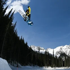 Lib Tech Men's Skate Banana Snowboard 2023 -Snow Gear Shop LIB TECH SKATE BANANA SNOWBOARD 2023 5 min