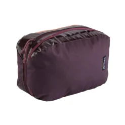 Patagonia Large Black Hole Cube 2023 -Snow Gear Shop PATAGONIA BLACK HOLE CUBE LARGE 10L DPM 3 min