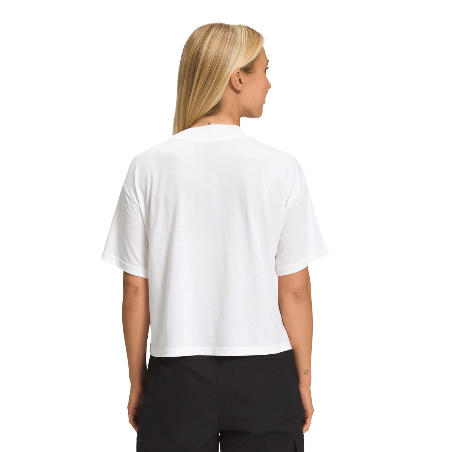 North Face Women's Short Sleeve Half Dome Crop Tee 2023 2 North Face Women's Short Sleeve Half Dome Crop Tee 2023 - Image 2